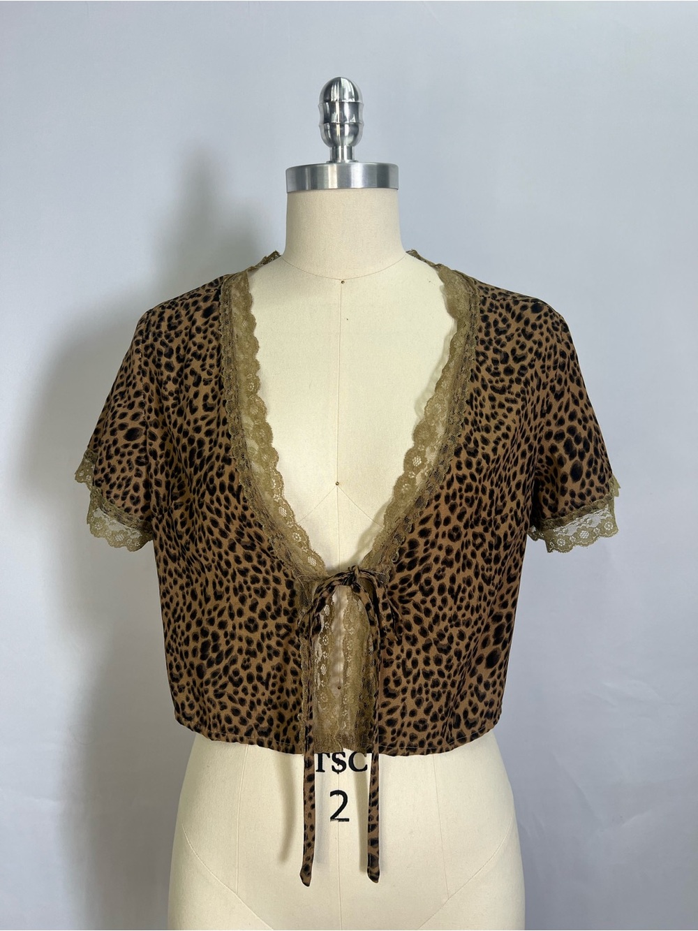 Princess Polly - Leopard Print Tie-Front Lace Trim Crop Top - Brown